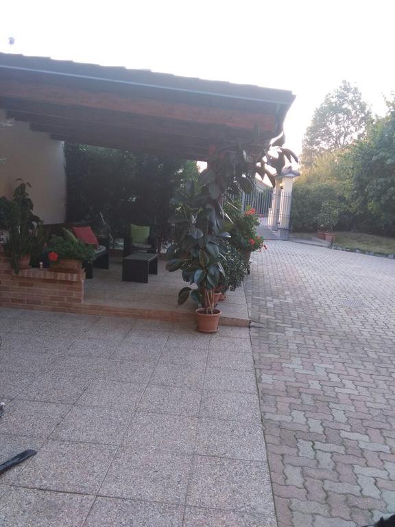 Casa Sammo Villa Piobesi d'Alba ภายนอก รูปภาพ