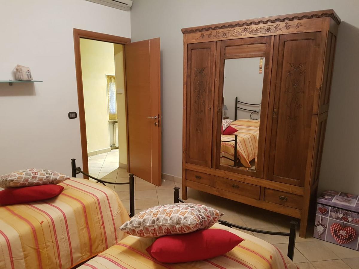 Casa Sammo Villa Piobesi d'Alba ภายนอก รูปภาพ