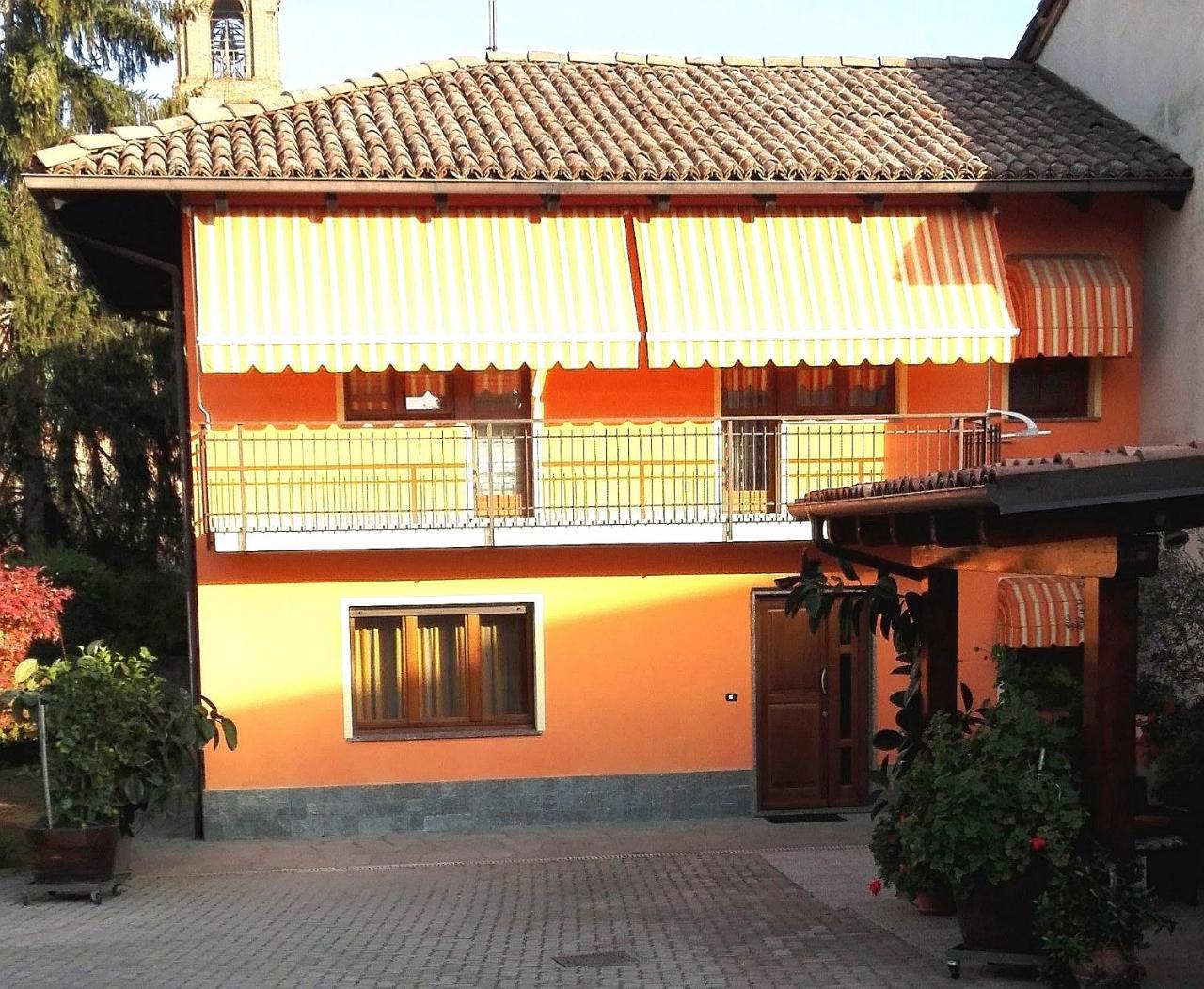 Casa Sammo Villa Piobesi d'Alba ภายนอก รูปภาพ